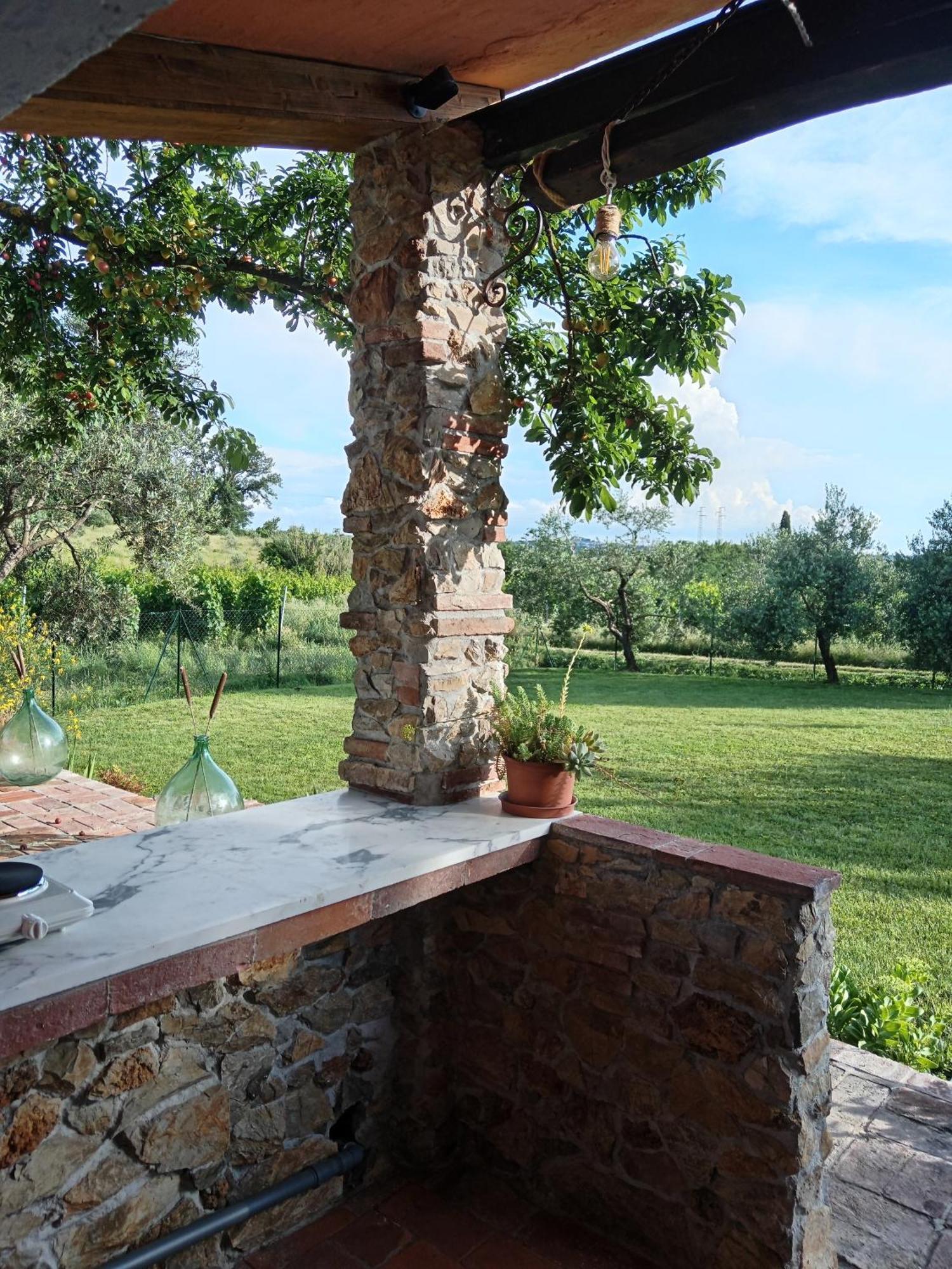Casale - La Camera Di Leda Lamporecchio Exterior foto